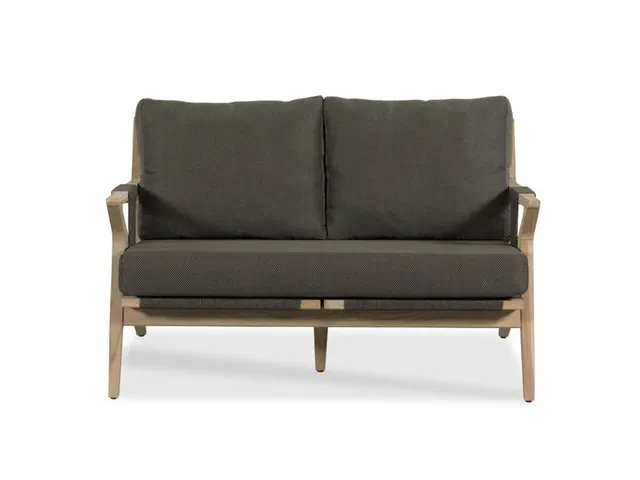 Bellevue Outdoor Loveseat