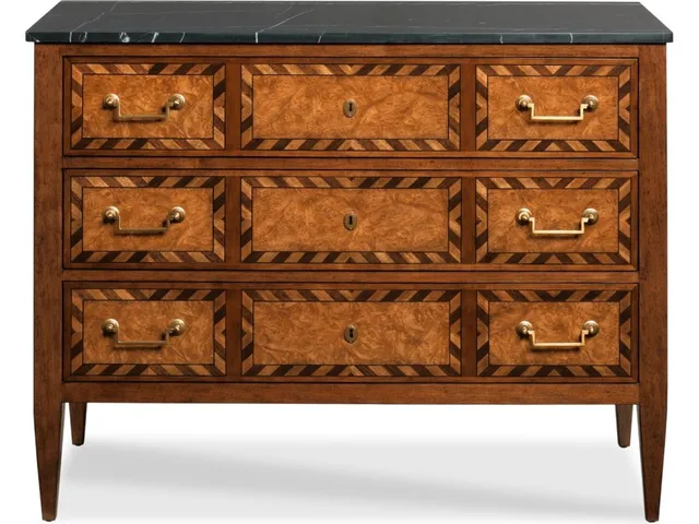 Cotswold Chest - Alternative View