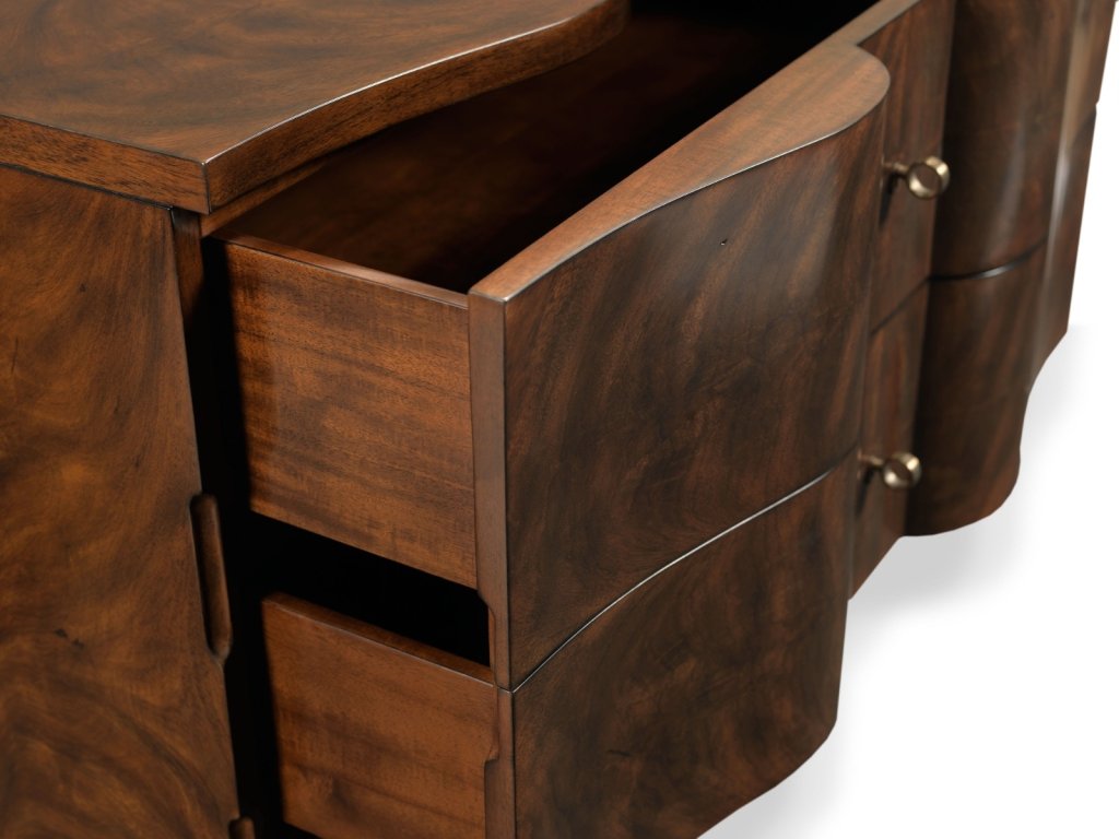 Cumberbund Chest - image 4