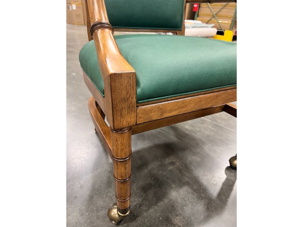 Emily Chair - image 3