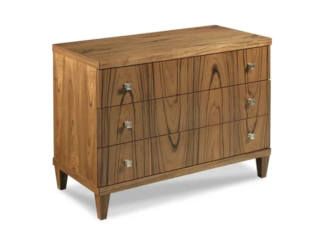 Luvadi Chest