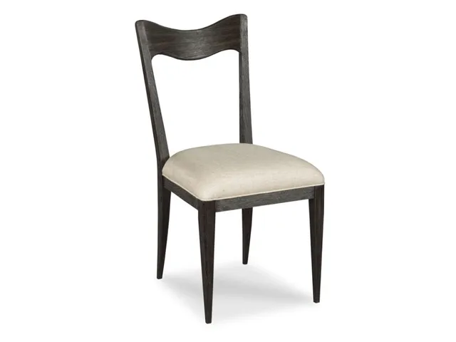 Silhouette chair