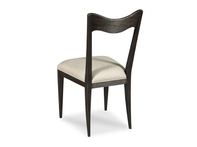 Silhouette chair - Alternative View