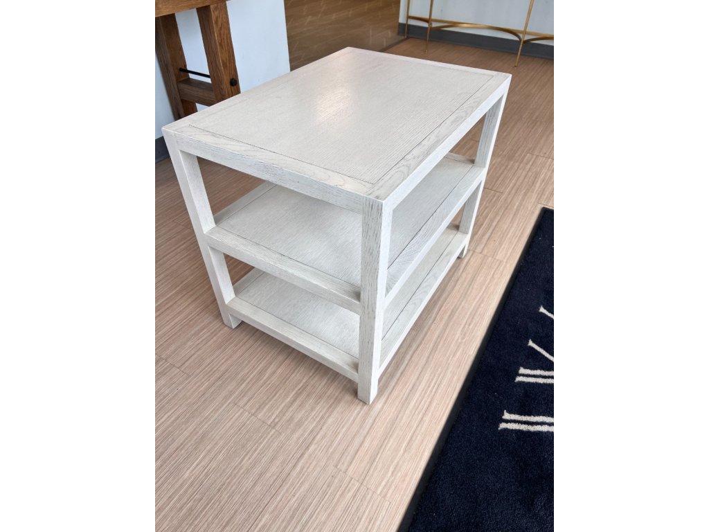 Triad Table - main image